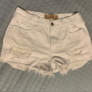 White Hollister short-short . High rise